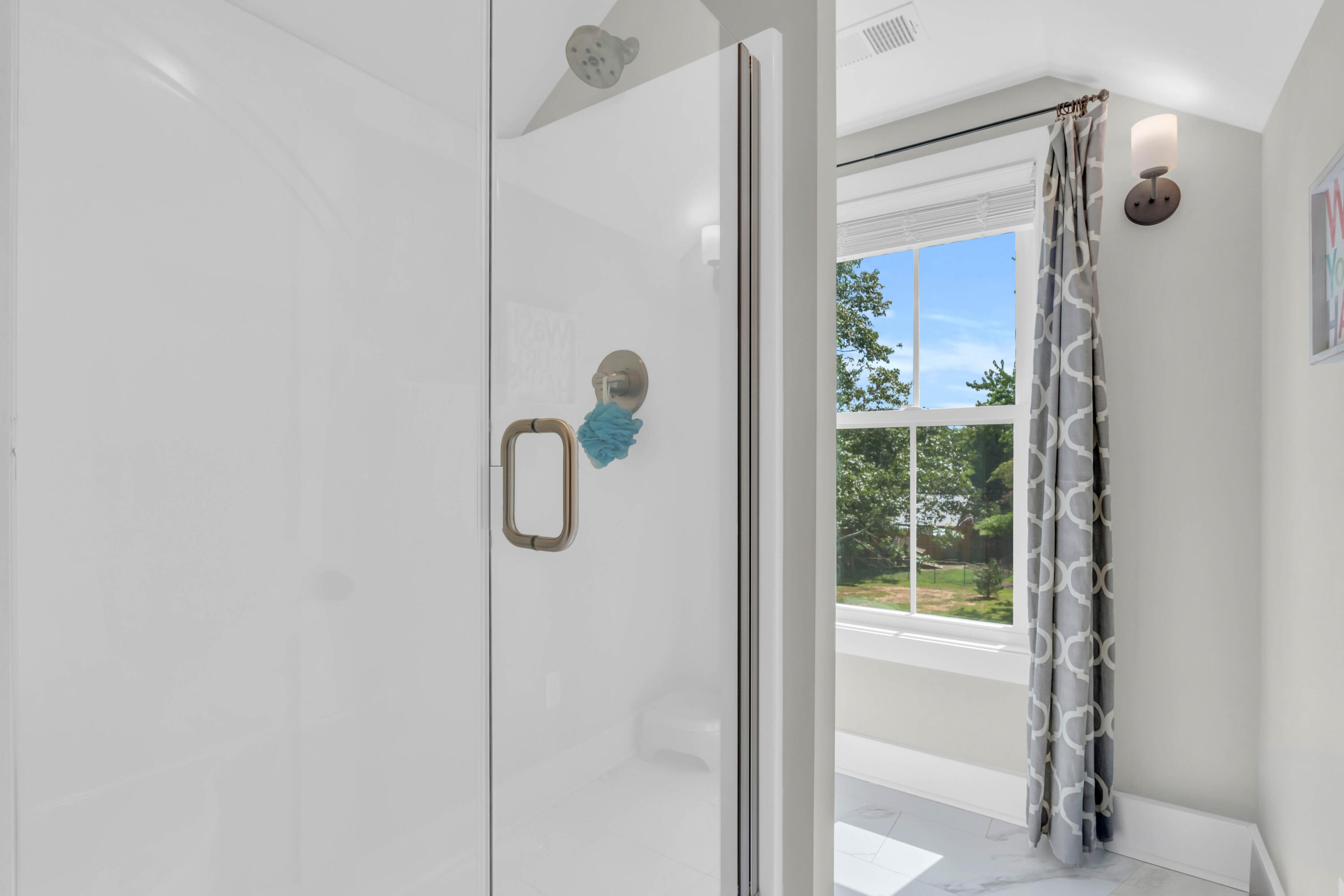 720 Miller Road Signal Mountain, TN 37377 - Photo 35 of 59 32_720 miller rd-30