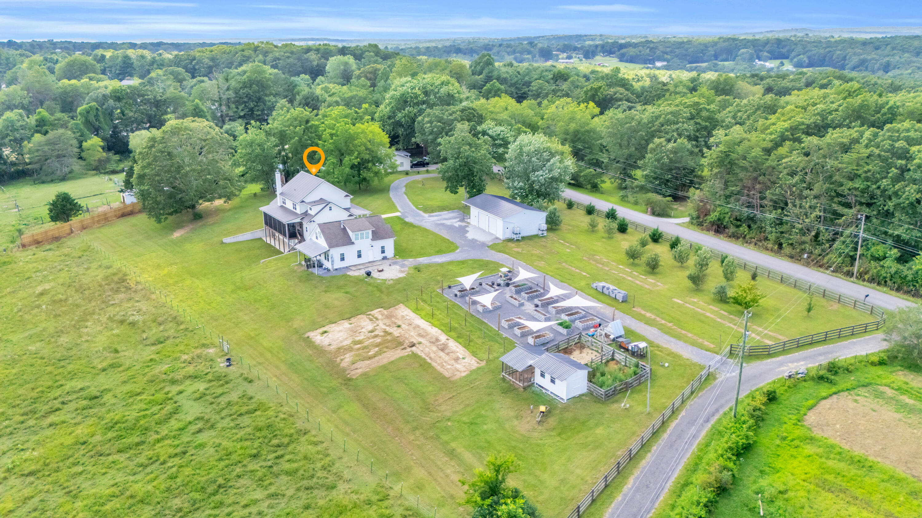720 Miller Road Signal Mountain, TN 37377 - Photo 56 of 59 52_720 miller rd-50