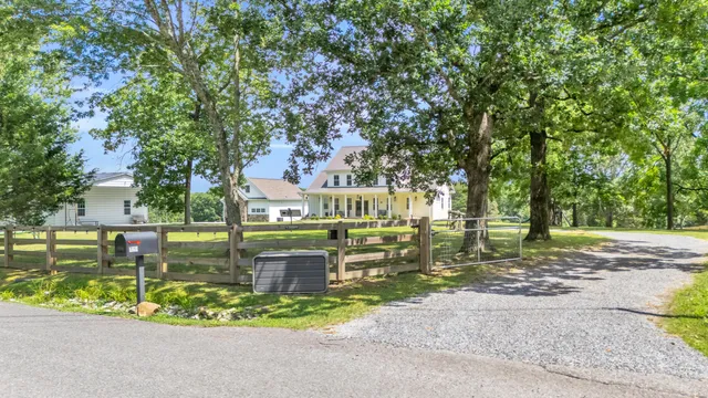$1,595,000 | 720 Miller Road, Signal Mountain, TN 37377