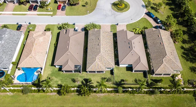 $725,000 | 8161 Hanoverian Drive, Lake Worth, FL 33467