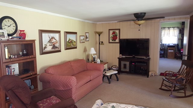 274-272 Dye Road Gray, GA 31032 - Photo 4 of 13 a living room with furniture and a flat screen tv