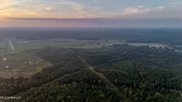 $176,640 | Airport Road, Newton, MS 39345