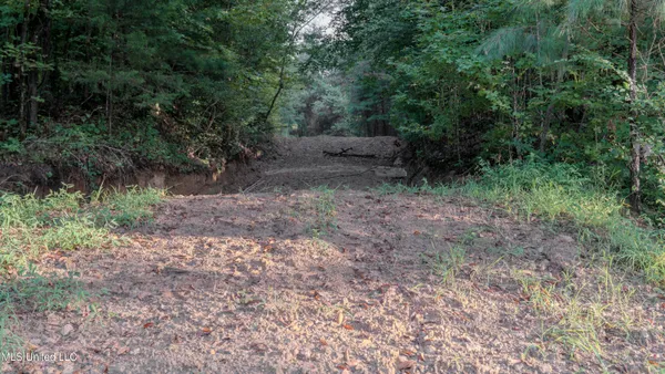 $176,640 | Airport Road, Newton, MS 39345