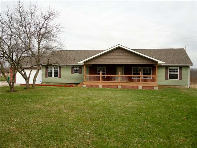 4307 Columbia Road Southwest Pataskala, OH 43062 - Photo 1 of 25