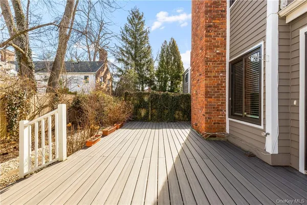 $8,900 | 50 Pondview Road, Unit F, Rye, NY 10580