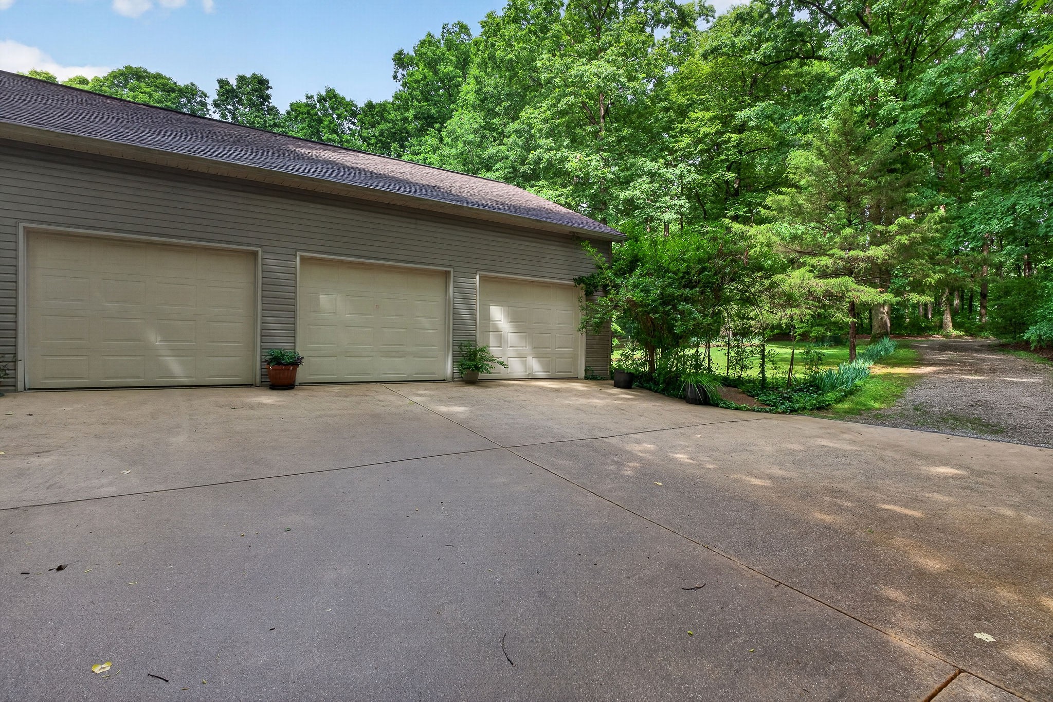 2025 Old Bonair Road Sparta, TN 38583 - Photo 3 of 72