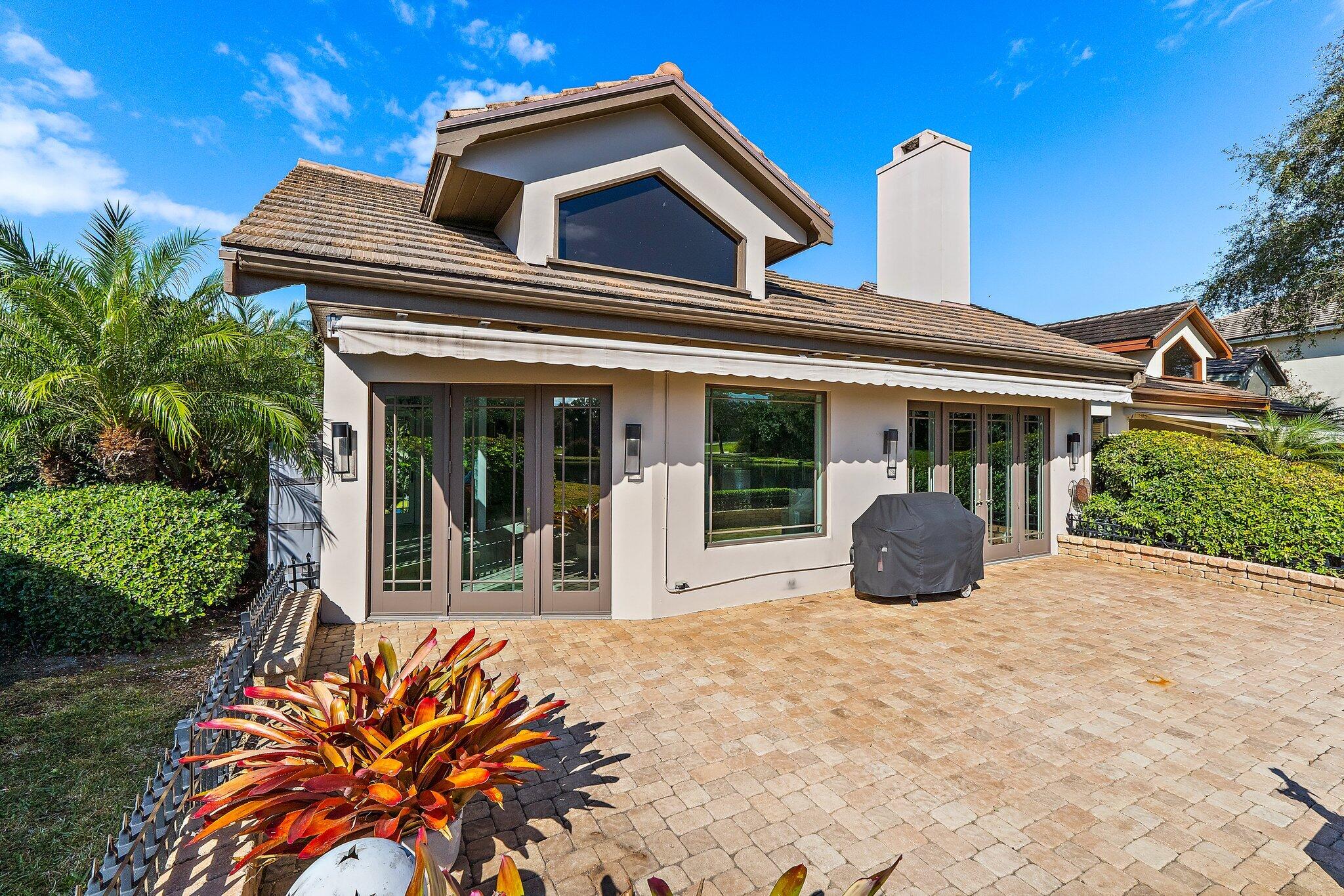 12092 Southeast Birkdale Run Jupiter, FL 33469 - Photo 41 of 52 Rear Elevation