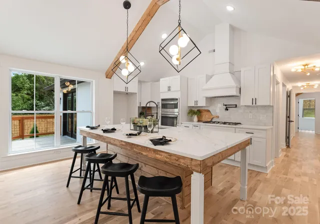 $1,440,000 | 6326 Cedar Croft Drive, Charlotte, NC 28226