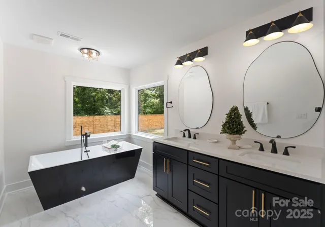 $1,440,000 | 6326 Cedar Croft Drive, Charlotte, NC 28226