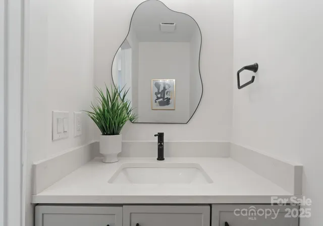 $1,440,000 | 6326 Cedar Croft Drive, Charlotte, NC 28226