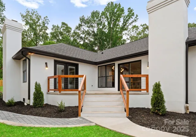 $1,440,000 | 6326 Cedar Croft Drive, Charlotte, NC 28226