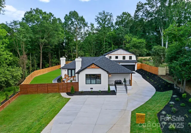 $1,440,000 | 6326 Cedar Croft Drive, Charlotte, NC 28226
