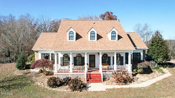 $999,999 | 600 Chuckey Pike, Chuckey, TN 37641