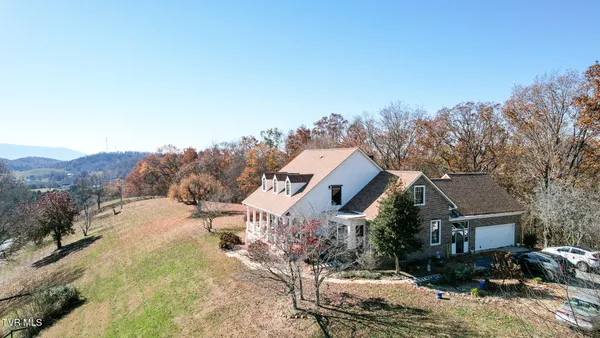 $999,999 | 600 Chuckey Pike, Chuckey, TN 37641