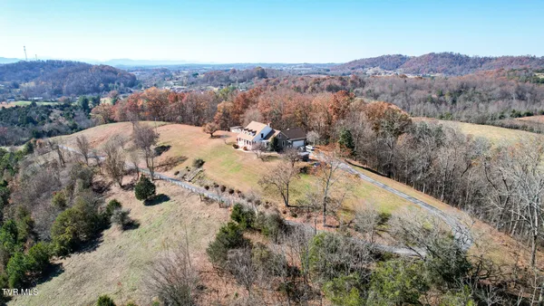 $999,999 | 600 Chuckey Pike, Chuckey, TN 37641