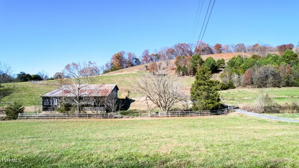 $999,999 | 600 Chuckey Pike, Chuckey, TN 37641