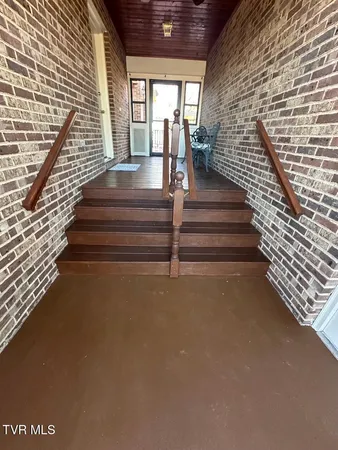$999,999 | 600 Chuckey Pike, Chuckey, TN 37641