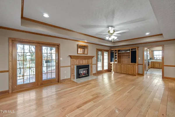 $999,999 | 600 Chuckey Pike, Chuckey, TN 37641