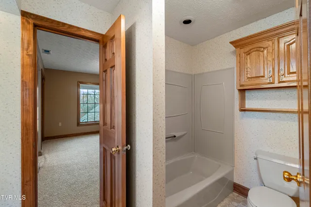 $1,100,000 | 600 Chuckey Pike, Chuckey, TN 37641