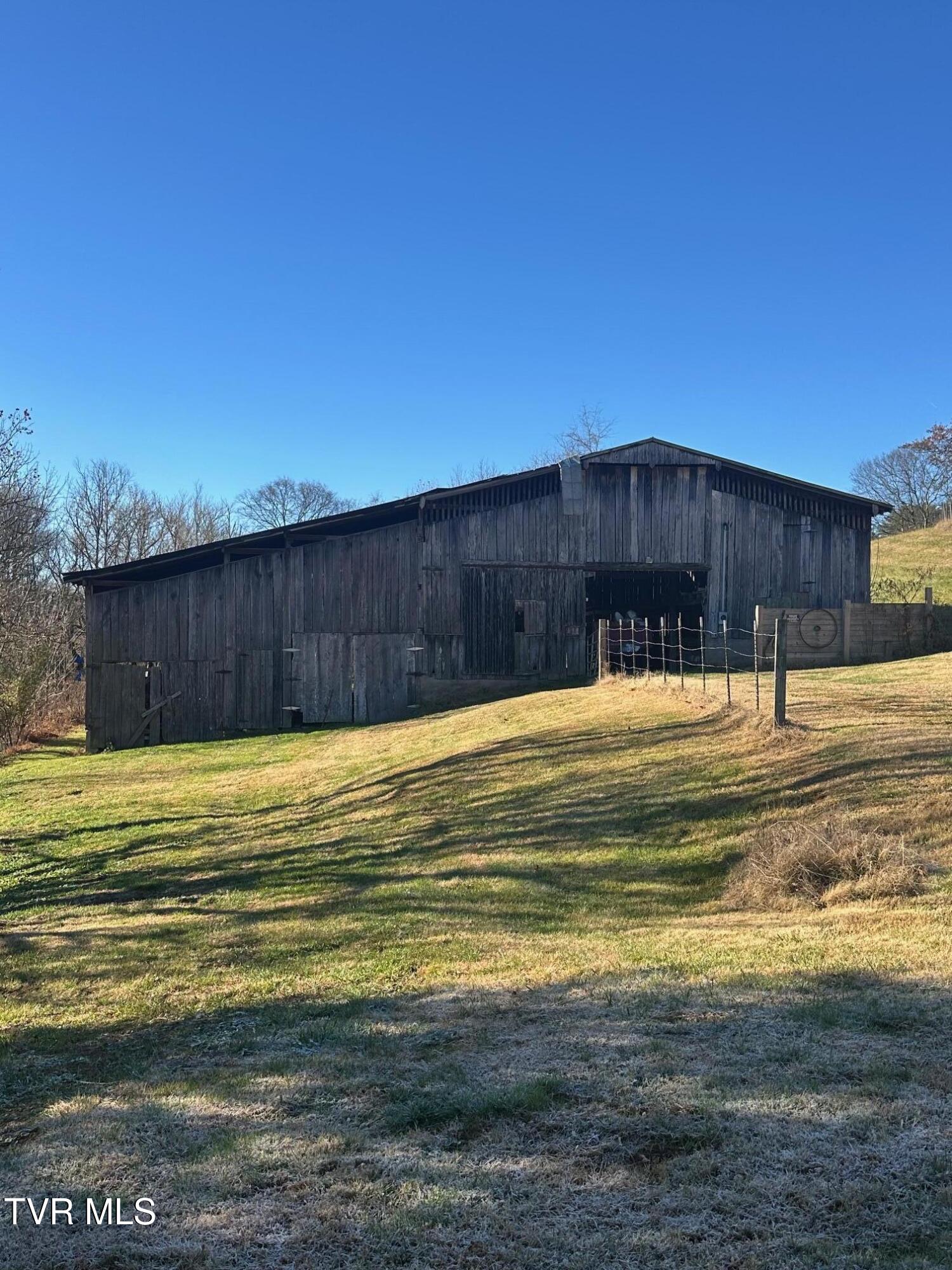 600 Chuckey Pike Chuckey, TN 37641 - Photo 91 of 115 IMG_2530