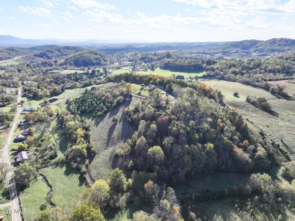 $999,999 | 600 Chuckey Pike, Chuckey, TN 37641