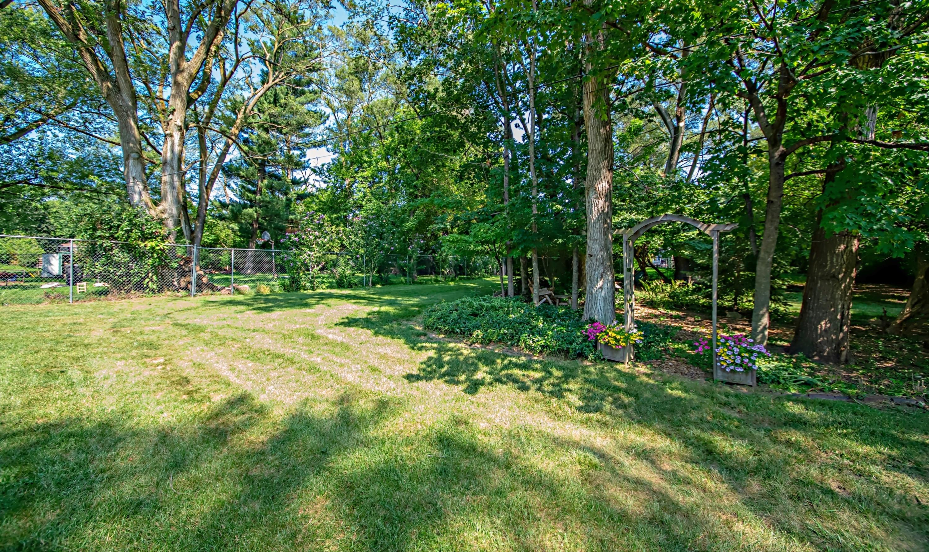 257 Fisk Road Benton Harbor, MI 49022 - Photo 25 of 31 DSC01507_