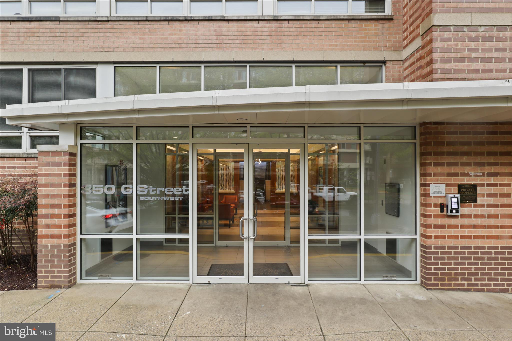 355 I Street Southwest, Unit 311 Washington, DC 20024 - Photo 25 of 54 Exterior