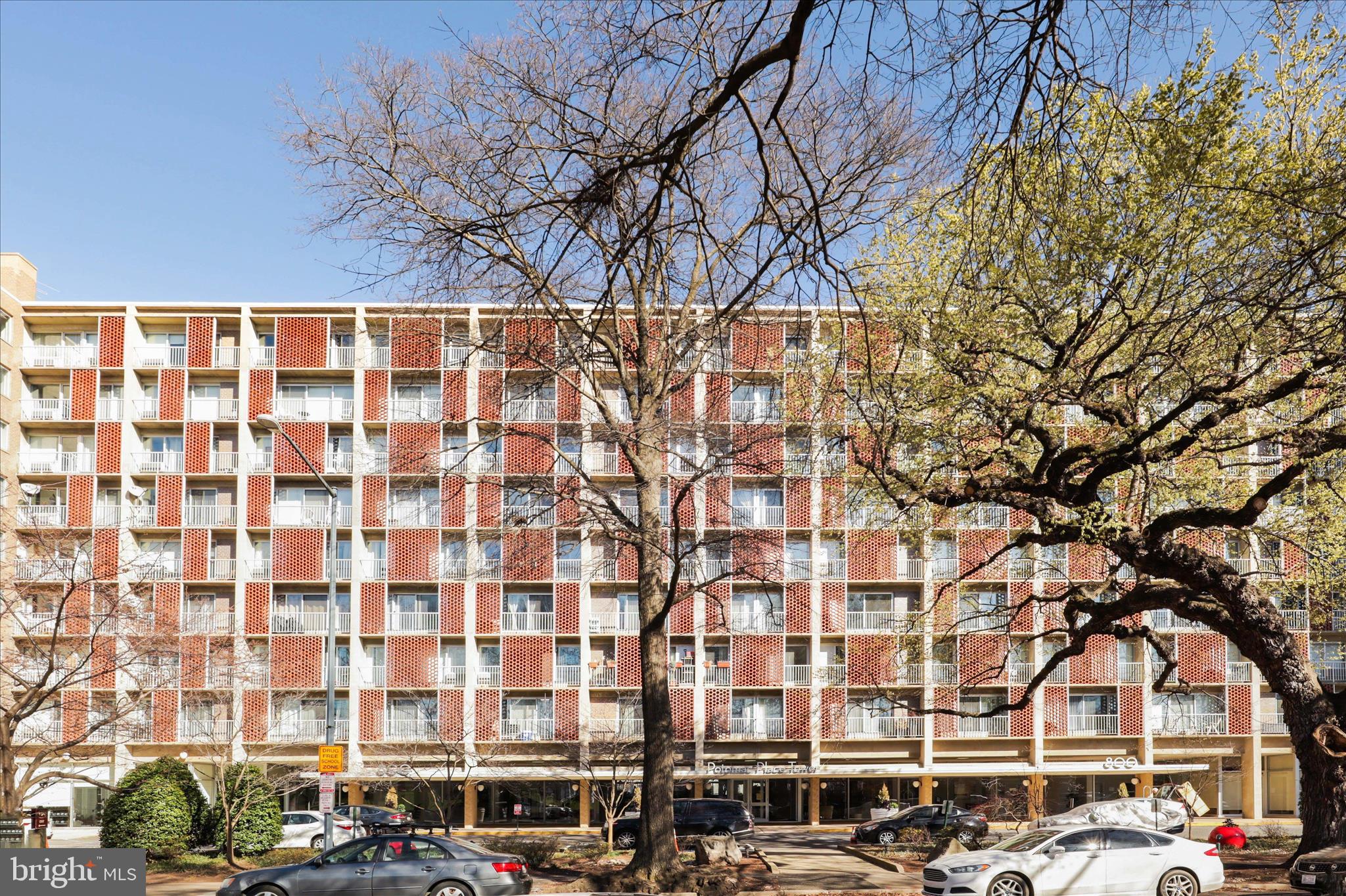 355 I Street Southwest, Unit 311 Washington, DC 20024 - Photo 28 of 54 Exterior