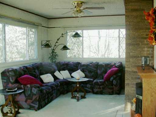 2600 Clayton Road Beaver Falls, PA 15010 - Photo 3 of 5 Gallery Image 3