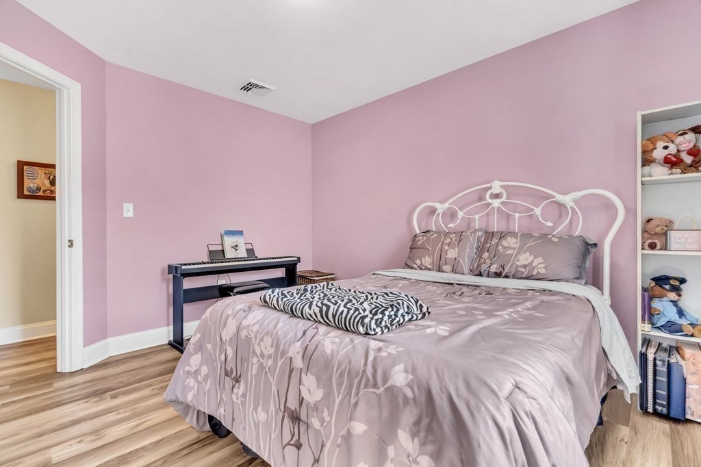 11 Woods Road Barre, MA 01005 - Photo 22 of 26