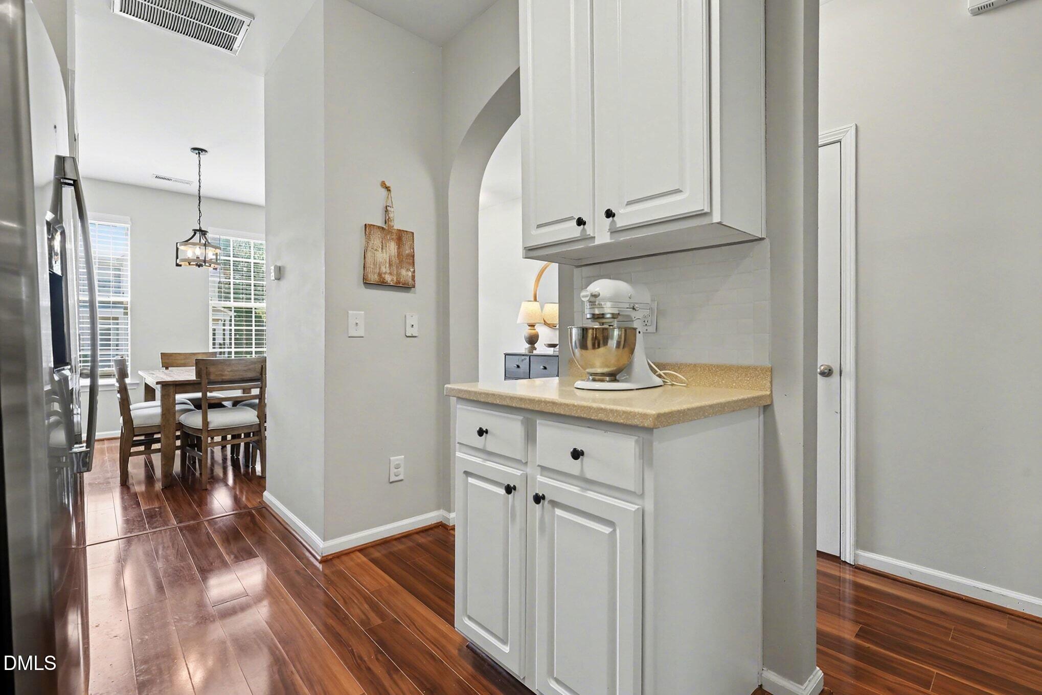 7632 Winners Edge Street Raleigh, NC 27617 - Photo 10 of 17 Kitchen
