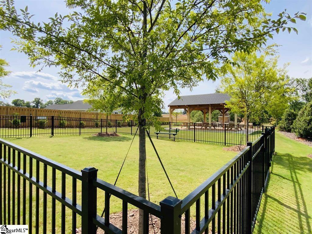 102 Bending Branch Road Greenville, SC 29605 - Photo 4 of 23 Gallery Image 4