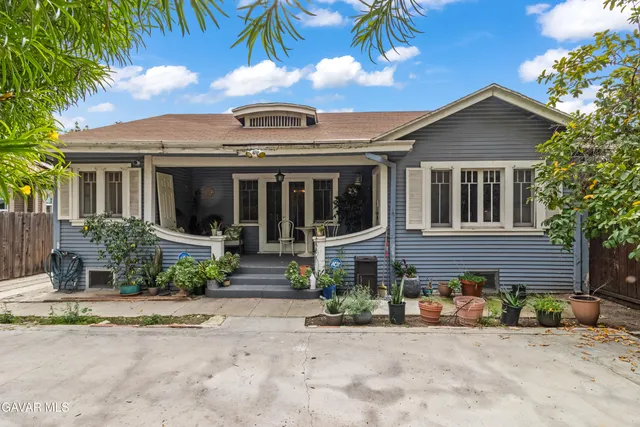 $1,100,000 | 6616 Leland Way, Los Angeles, CA 90028
