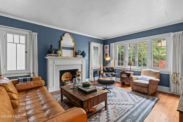 $1,100,000 | 6616 Leland Way, Los Angeles, CA 90028