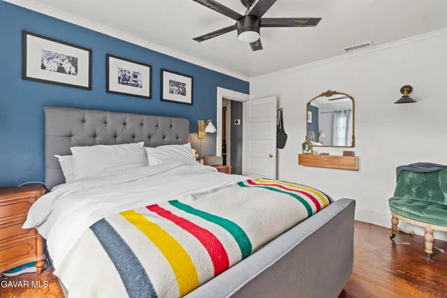 $1,100,000 | 6616 Leland Way, Los Angeles, CA 90028