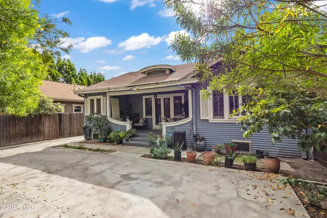 $1,100,000 | 6616 Leland Way, Los Angeles, CA 90028
