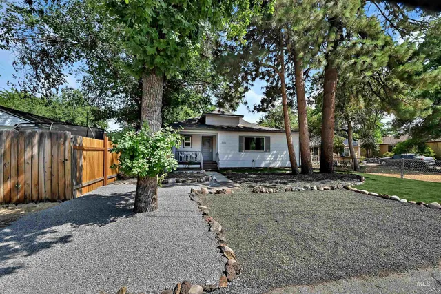 $455,000 | 2102 South Latah Street, Boise, ID 83705