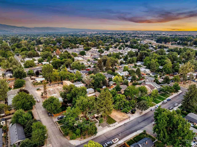 $455,000 | 2102 South Latah Street, Boise, ID 83705