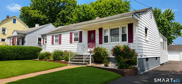 $349,900 | 35 Lorraine Road, Wethersfield, CT 06109