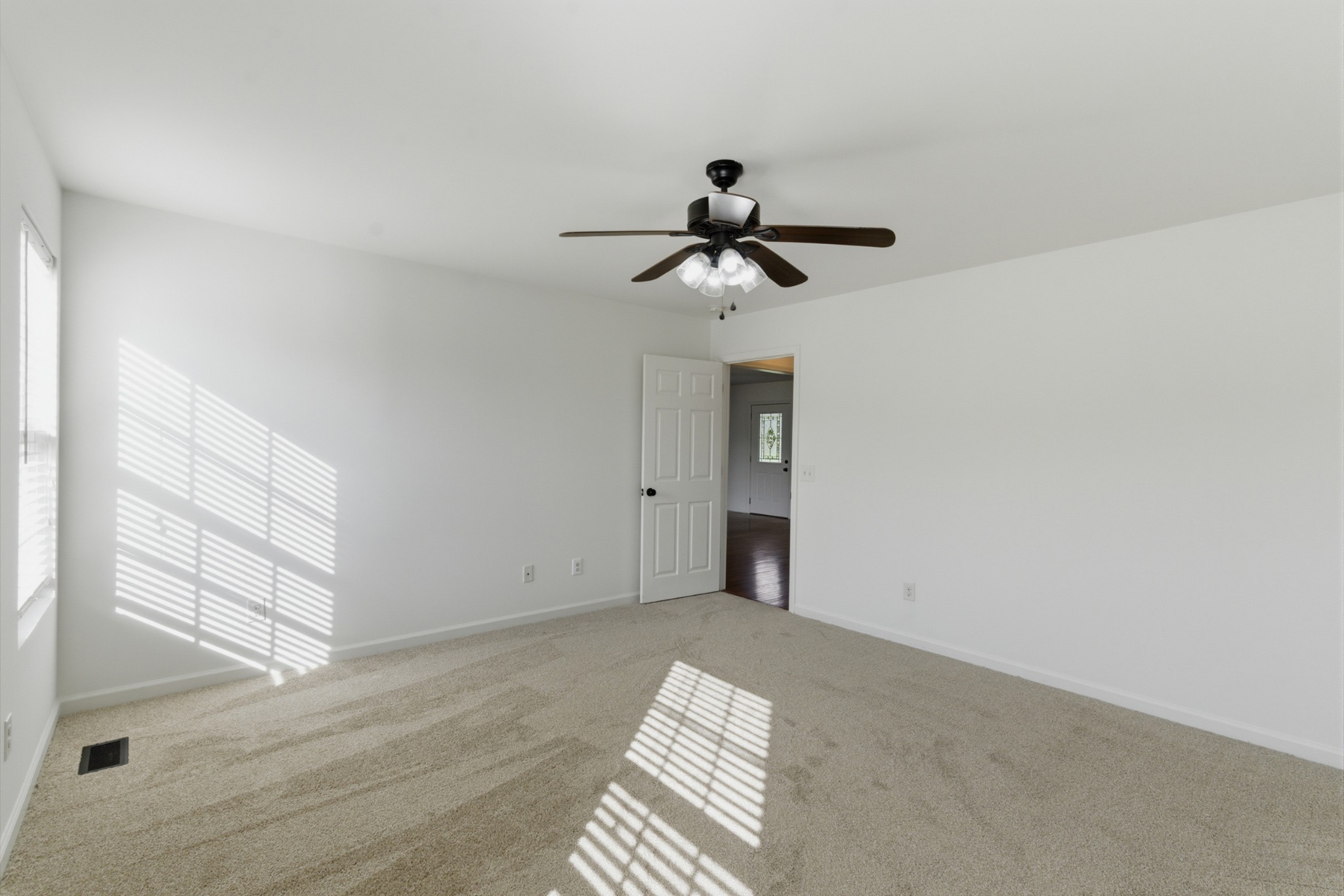 738 Sycamore Drive Springfield, TN 37172 - Photo 19 of 39