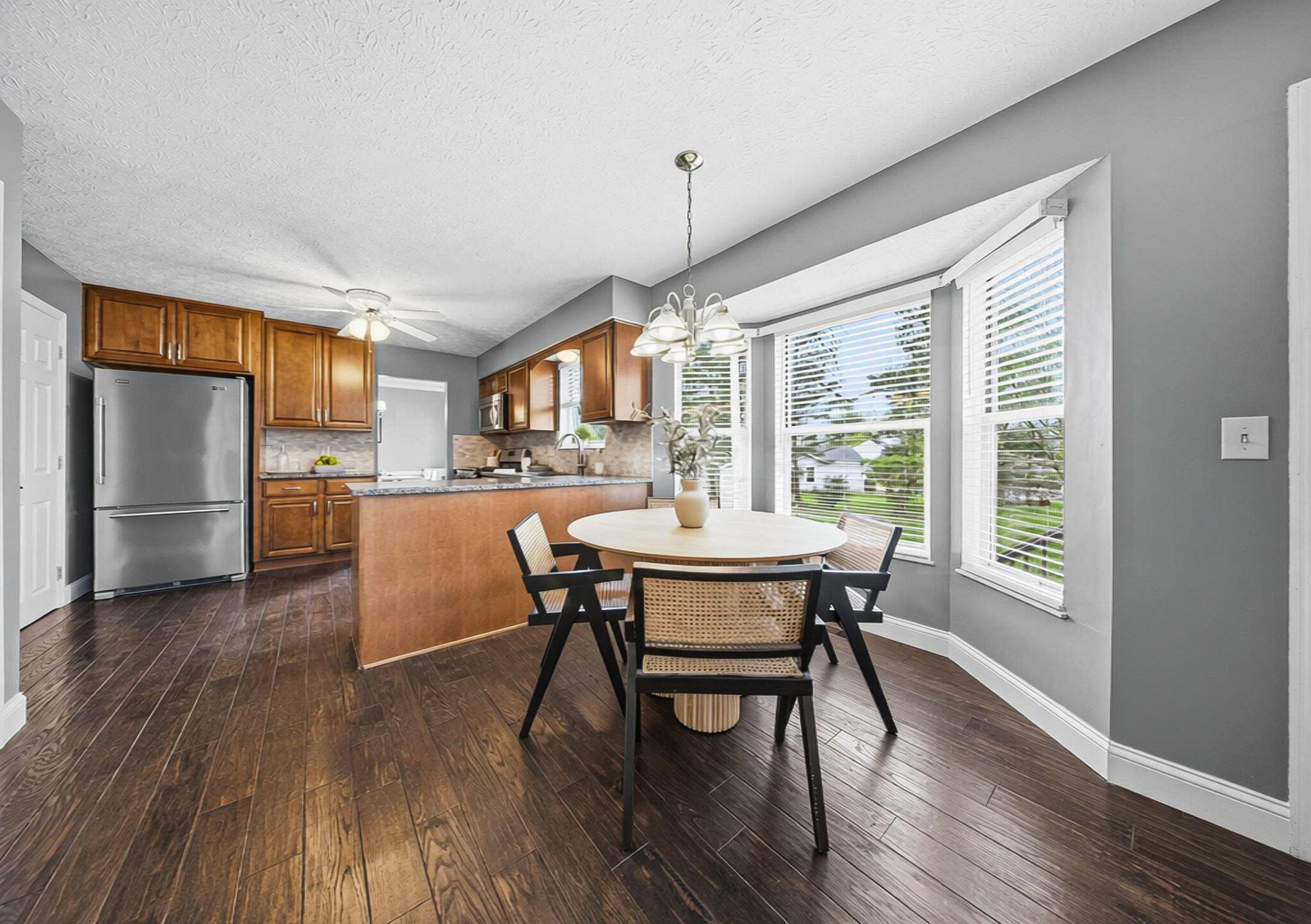 1317 Greencroft Road Gahanna, OH 43230 - Photo 5 of 43 Eating Space