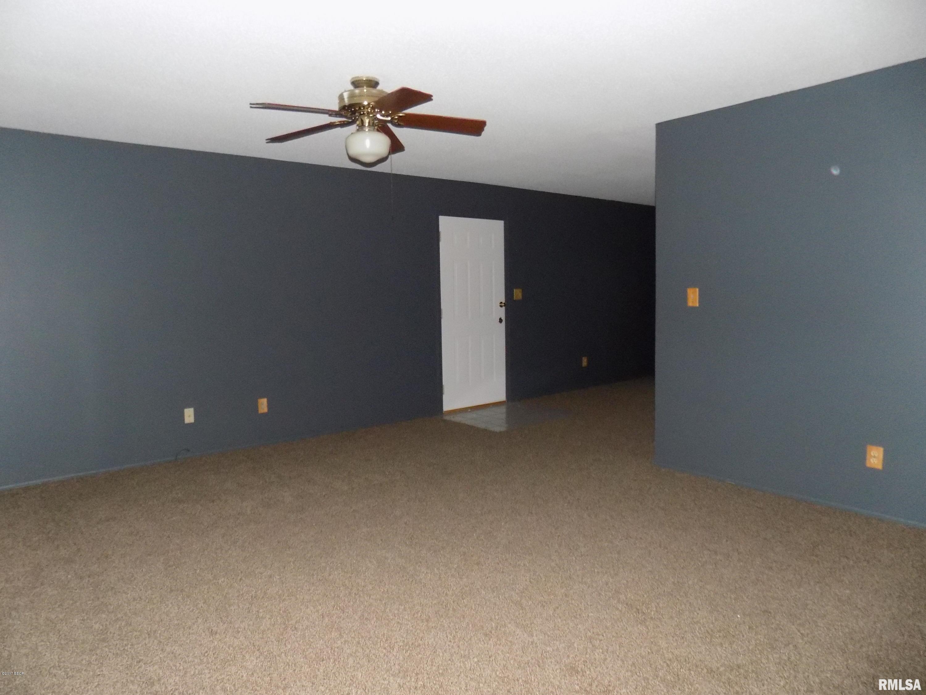 13232 Bennett Road Marion, IL 62959 - Photo 18 of 23 Gallery Image 18