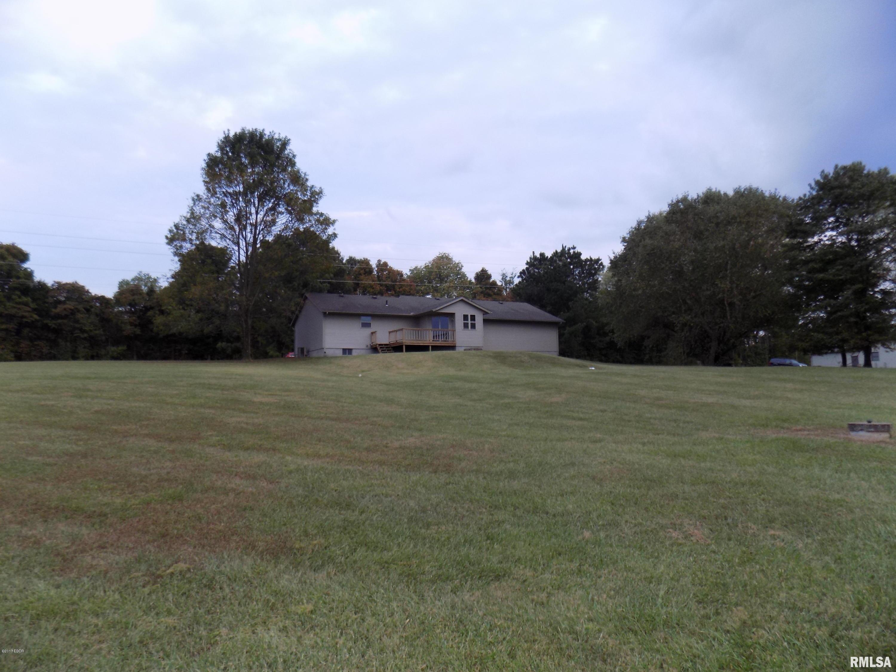 13232 Bennett Road Marion, IL 62959 - Photo 10 of 23 Gallery Image 10