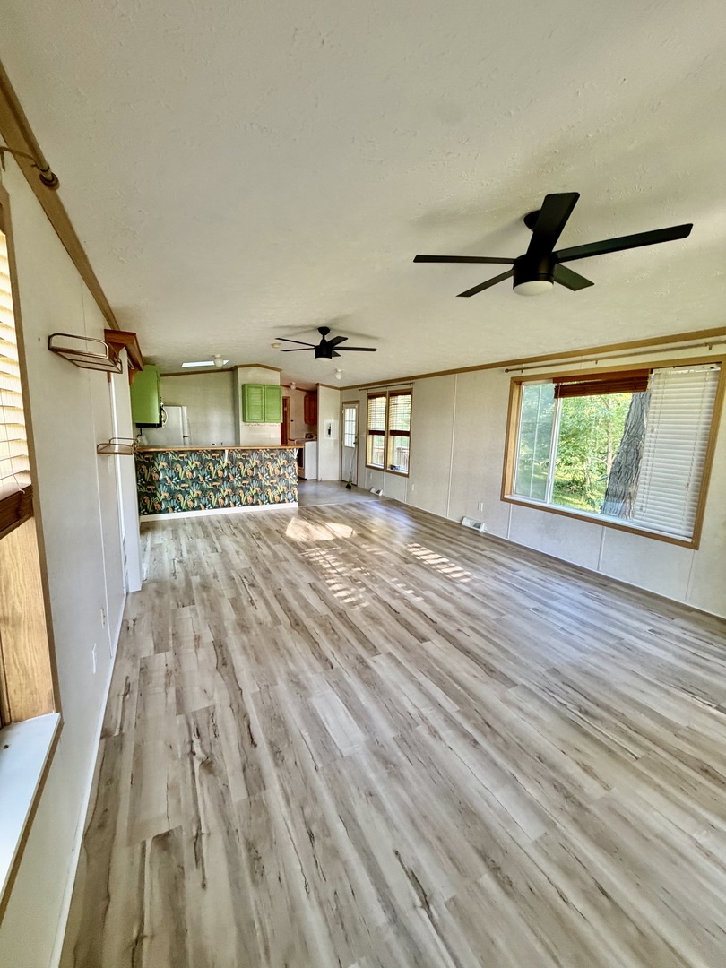 1009 Bay Road, Unit 23 McHenry, IL 60051 - Photo 4 of 20