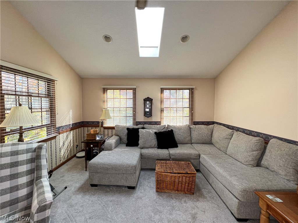 7015 North Lima Road Youngstown, OH 44514 - Photo 18 of 31 Gallery Image 18