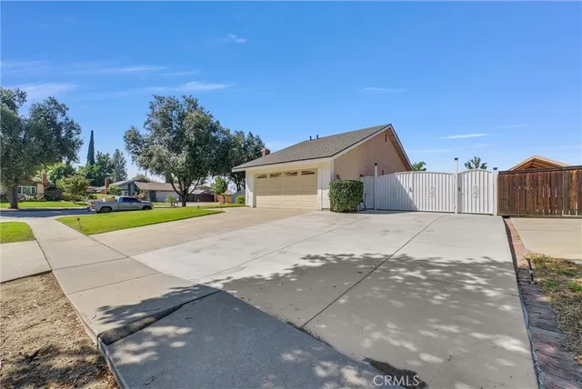 a view of backyard of a house
