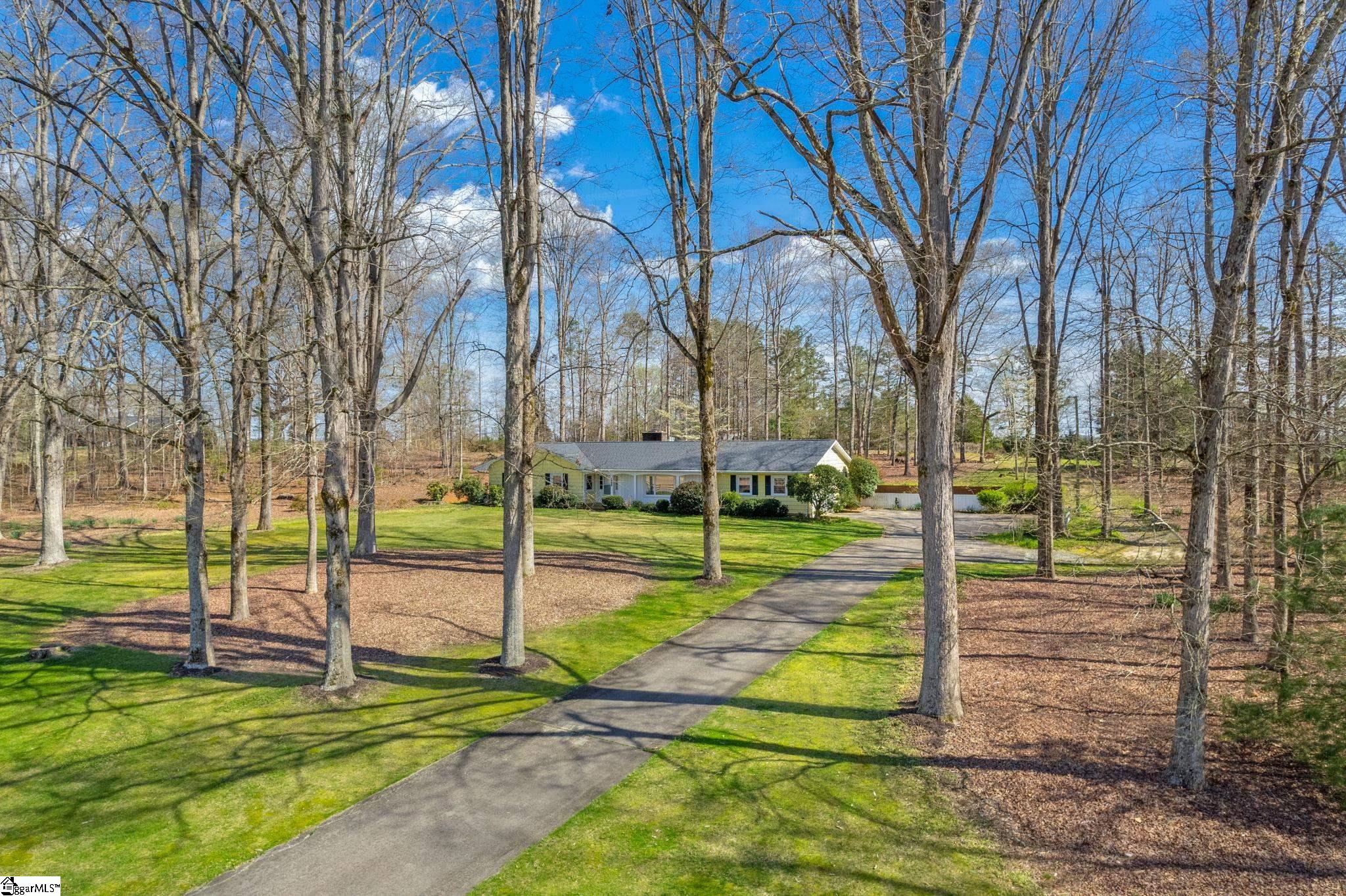1822 Belle Shoals Road Liberty, SC 29657 - Photo 1 of 36