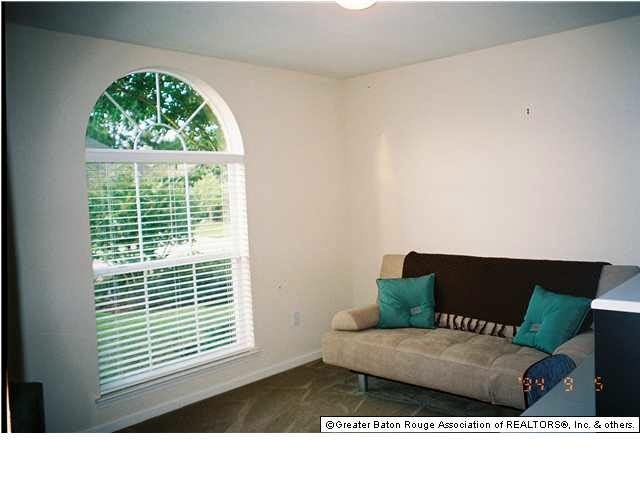 16038 Somersby Avenue Baton Rouge, LA 70817 - Photo 17 of 24