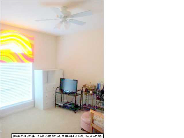 16038 Somersby Avenue Baton Rouge, LA 70817 - Photo 18 of 24