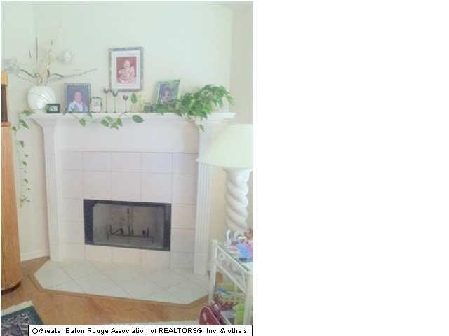 16038 Somersby Avenue Baton Rouge, LA 70817 - Photo 5 of 24